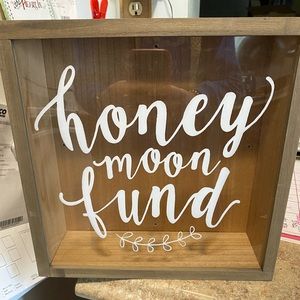 Honeymoon fund box